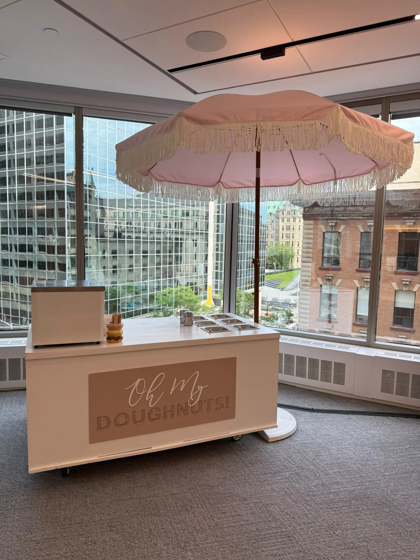 Oh My Doughnuts mini doughnut catering for corporate events in Ottawa-Gatineau